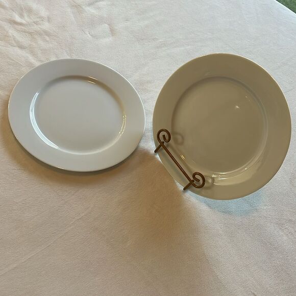 IKEA 365 Dinner Plates White 10 1/2 Inches Round Design Susan Pryke Made Turkey - Picture 2 of 6